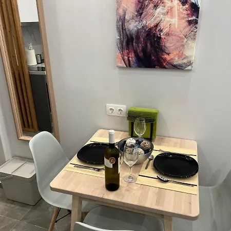 Km51 Luxury Apartments Saloniki Zewnętrze zdjęcie
